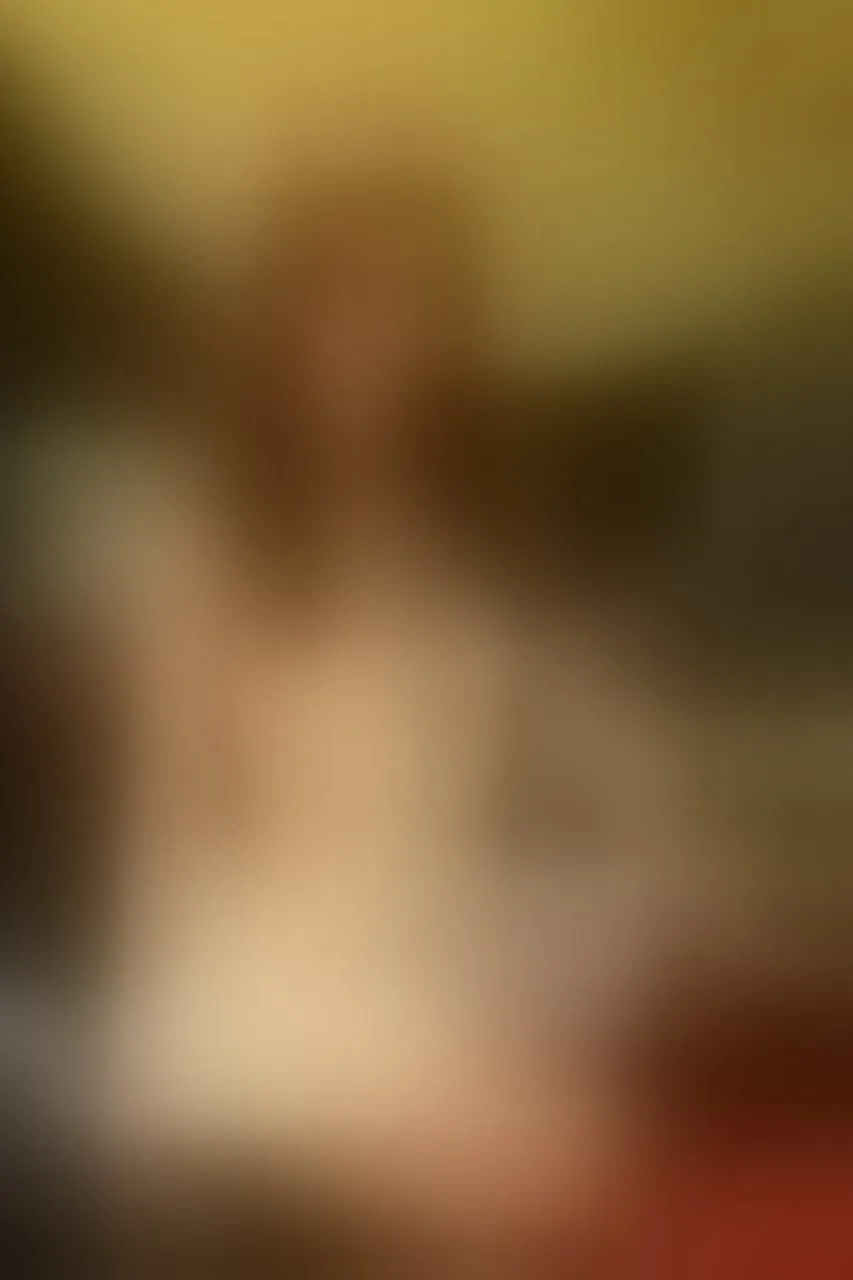 Live sex webcam photo for ChloeLuxX #7215400
