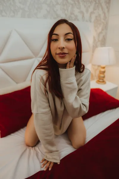 Live sex webcam photo for YesicaSweet #4258489