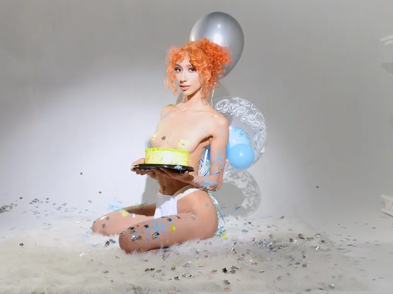 Live sex webcam photo for LuneNoir #6173788