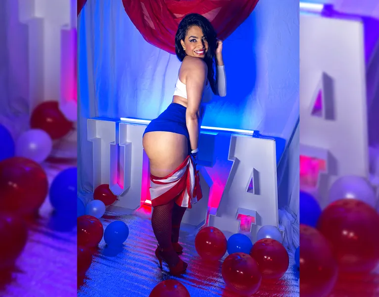 Live sex webcam photo for JasminThomas #6367026