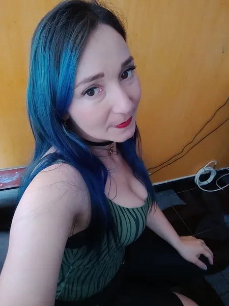 Live sex webcam photo for Emmiilyhills #5290062
