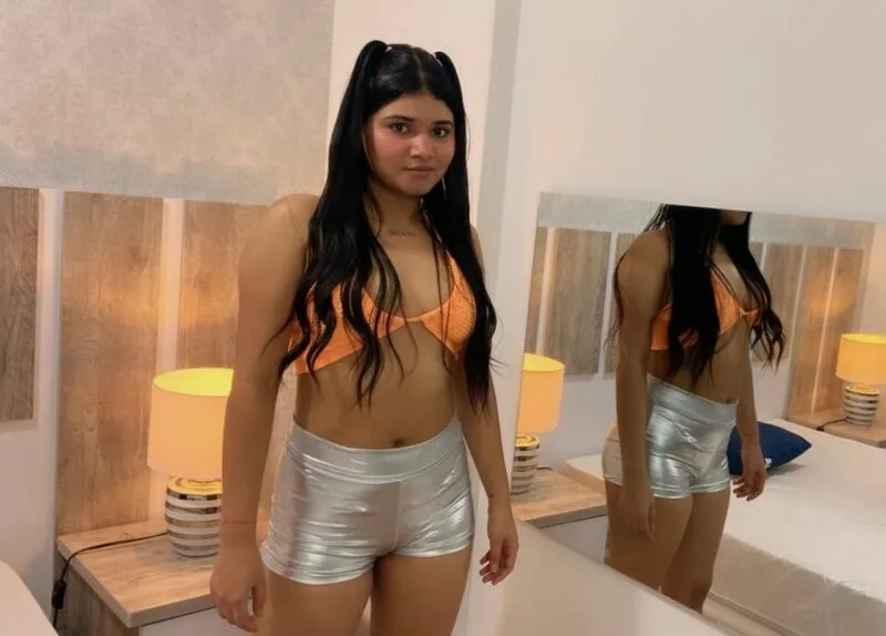 Live sex webcam photo for AlejaFerreiraa #5293261