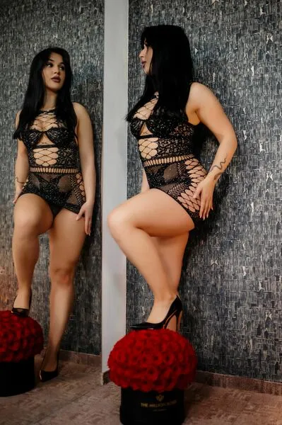 Live sex webcam photo for CoraGracy #4267443