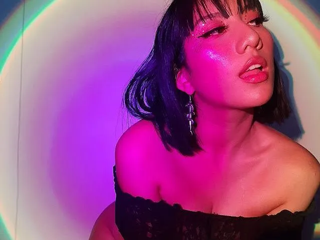 Live sex webcam photo for Sophie137 #5525677