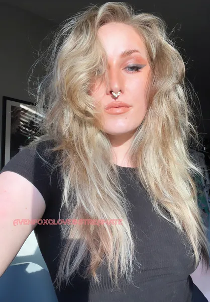 Live sex webcam photo for avenfoxglove #5397856