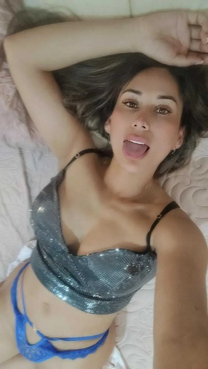 Live sex webcam photo for AnahiBrooke #7229635