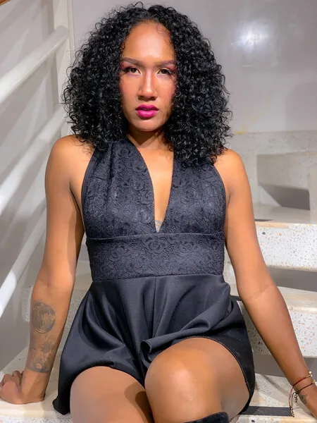 Live sex webcam photo for LeahMikaelson #5458385