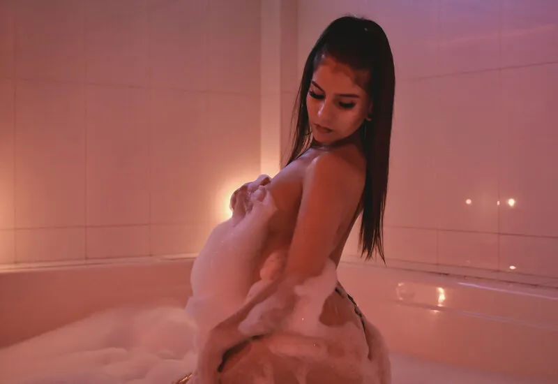 Live sex webcam photo for AdarahWinter #5546108