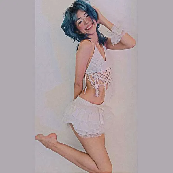 Live sex webcam photo for TinaRoberts19 #7457746