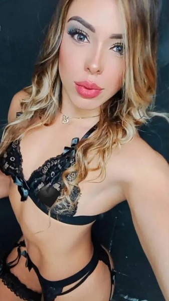 Live sex webcam photo for rosaditaAmor #5293290