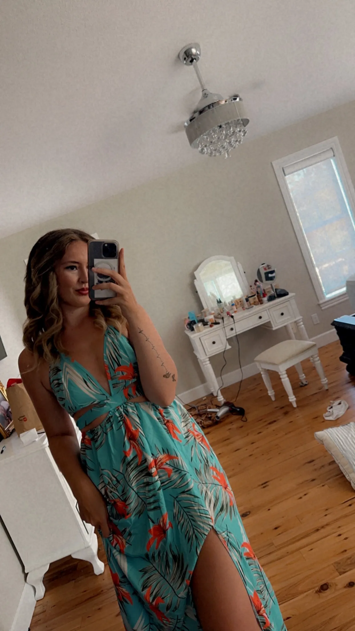 Live sex webcam photo for MaxyGirl #6294175