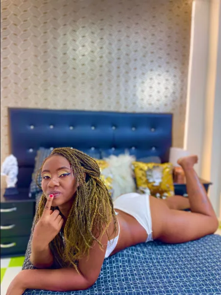 Live sex webcam photo for sandyhamilton #6207022