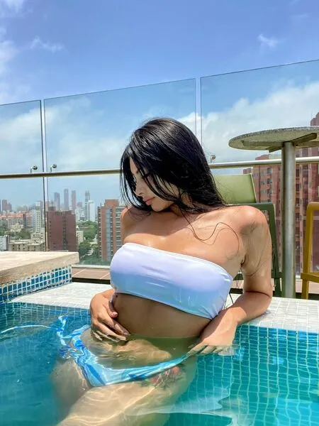 Live sex webcam photo for ZoeehillX #5443638