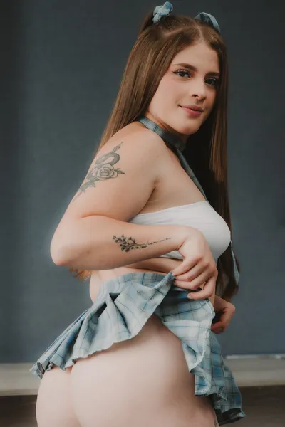 Live sex webcam photo for HannaCutte #6246150