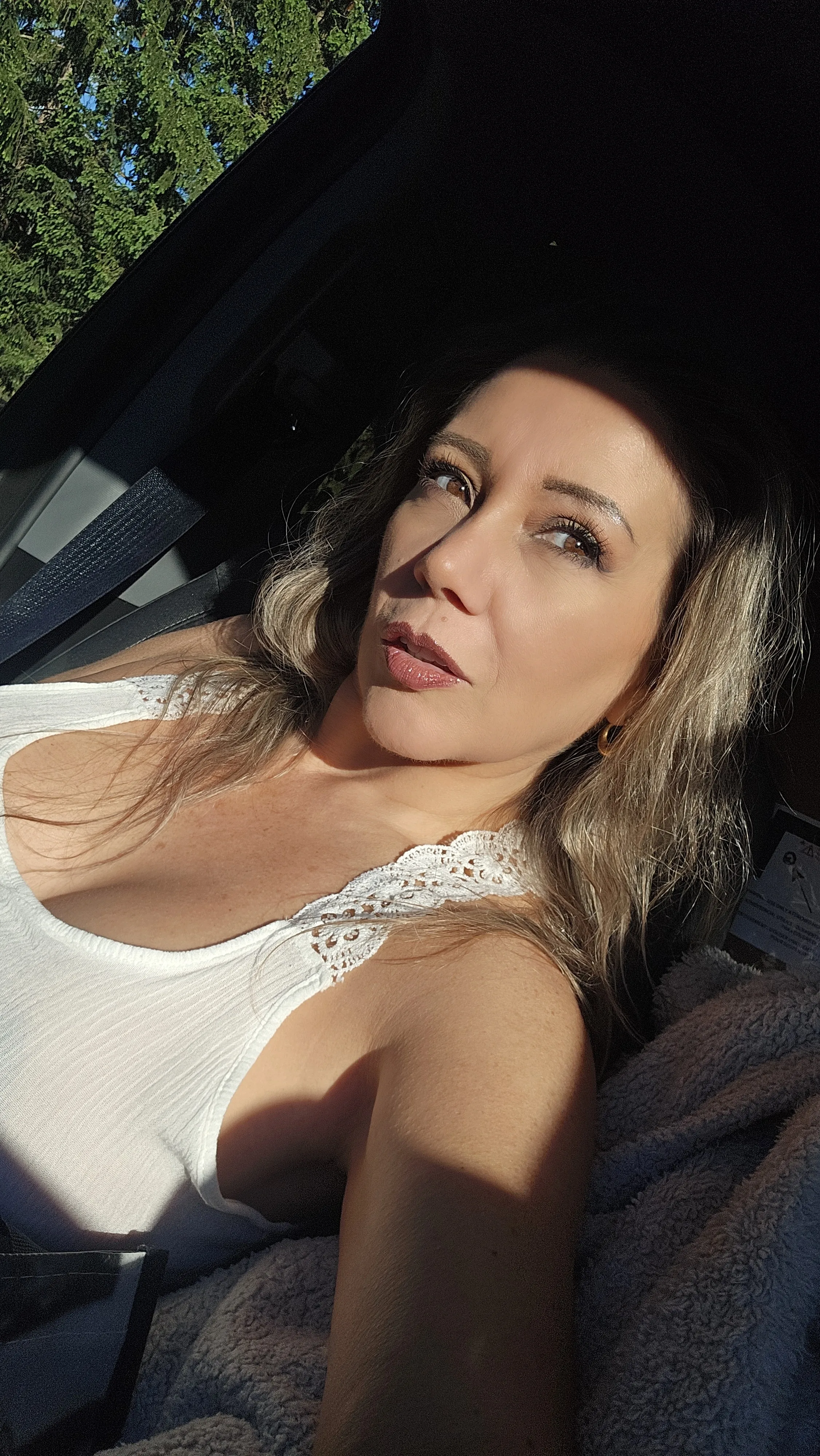 Live sex webcam photo for NanaRoman #8501709