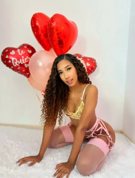 Live sex webcam photo for VictoriaFerreiro #6013757