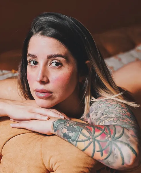 Live sex webcam photo for SabrinaCris #6359991