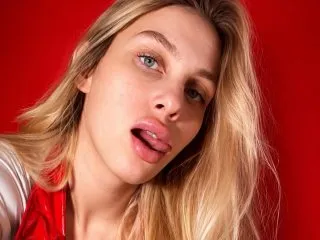 Live sex webcam photo for Elisablonde #8579259