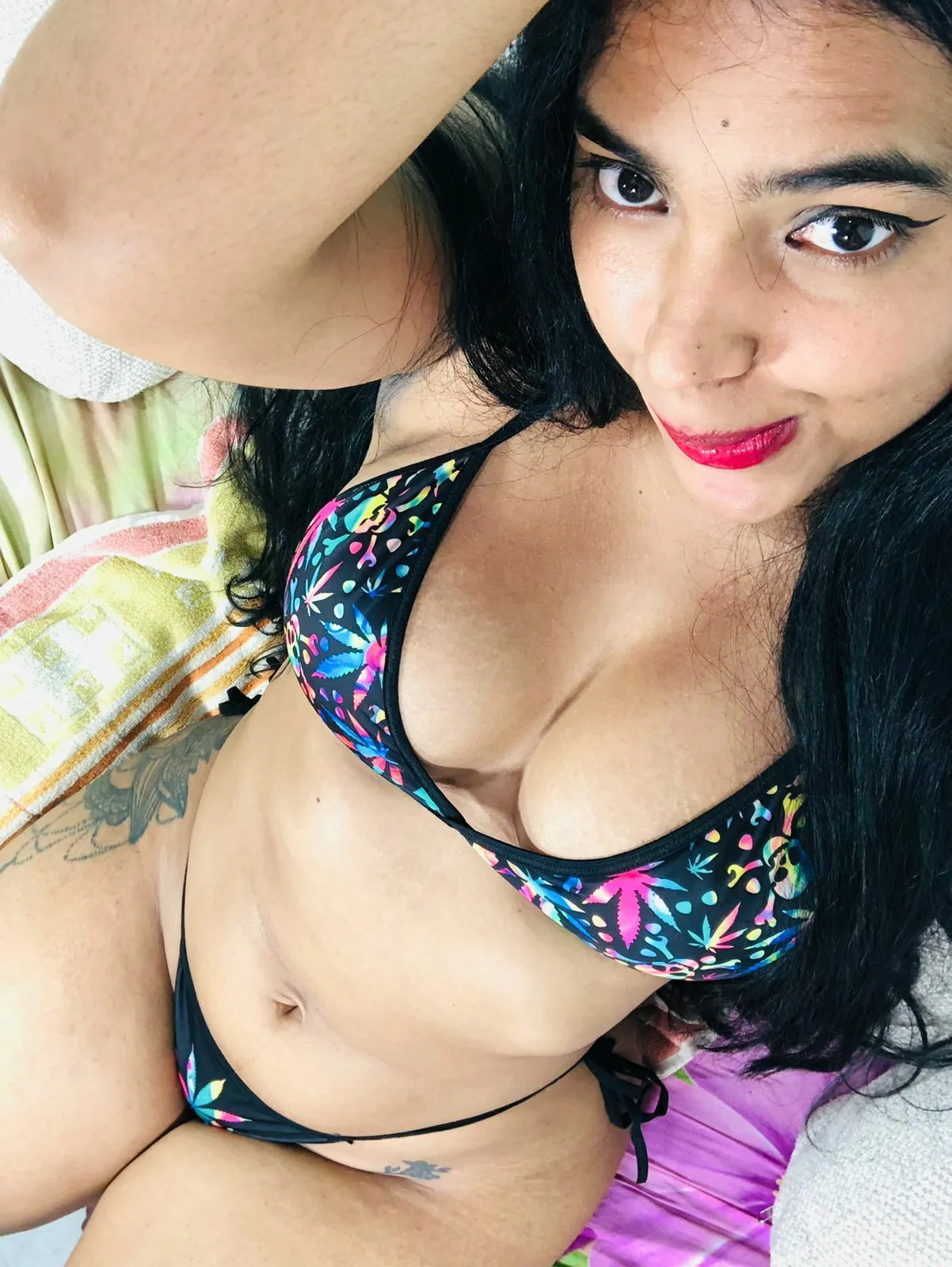 Live sex webcam photo for estefaniacortes #7422682