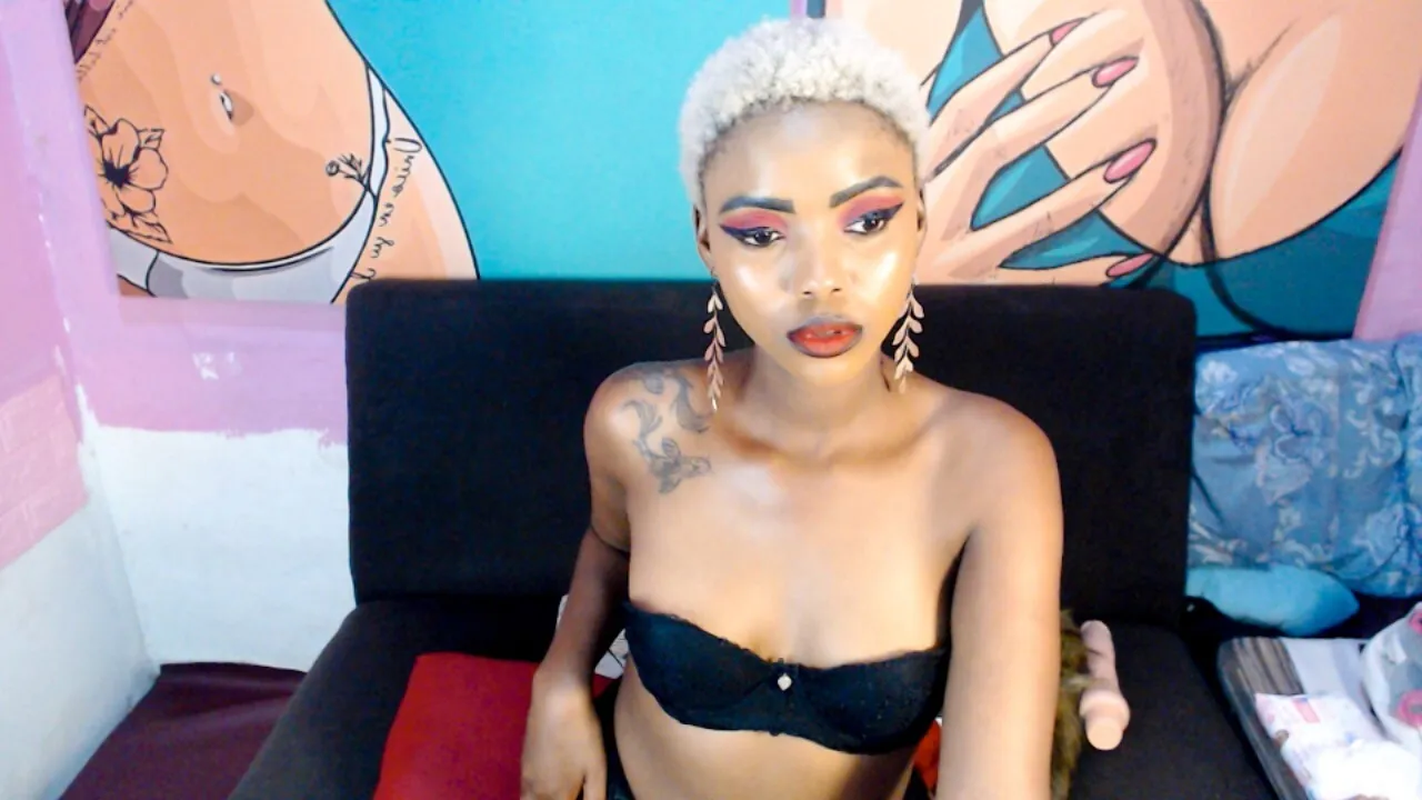 Live sex webcam photo for Eroticdesirexx #7783567