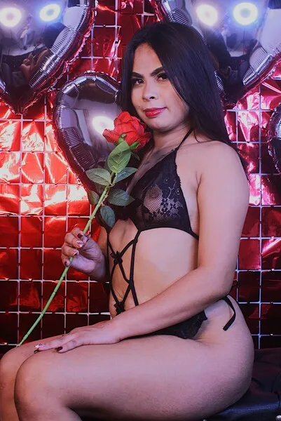 Live sex webcam photo for JulietaCoopeer #7288566