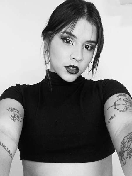 Live sex webcam photo for KatyGreyy #5457807