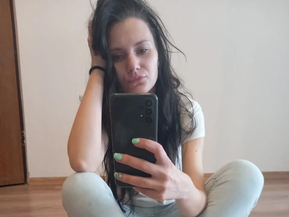 Live sex webcam photo for Harliil #5329300