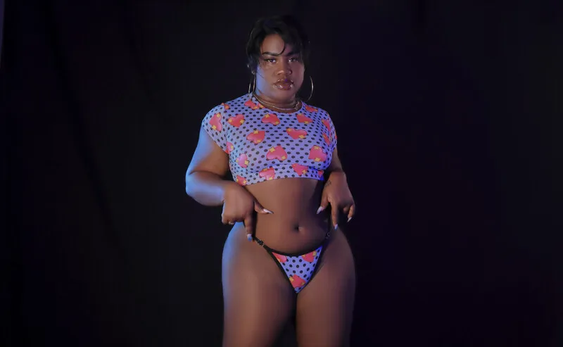 Live sex webcam photo for MeganBrown18 #5322963