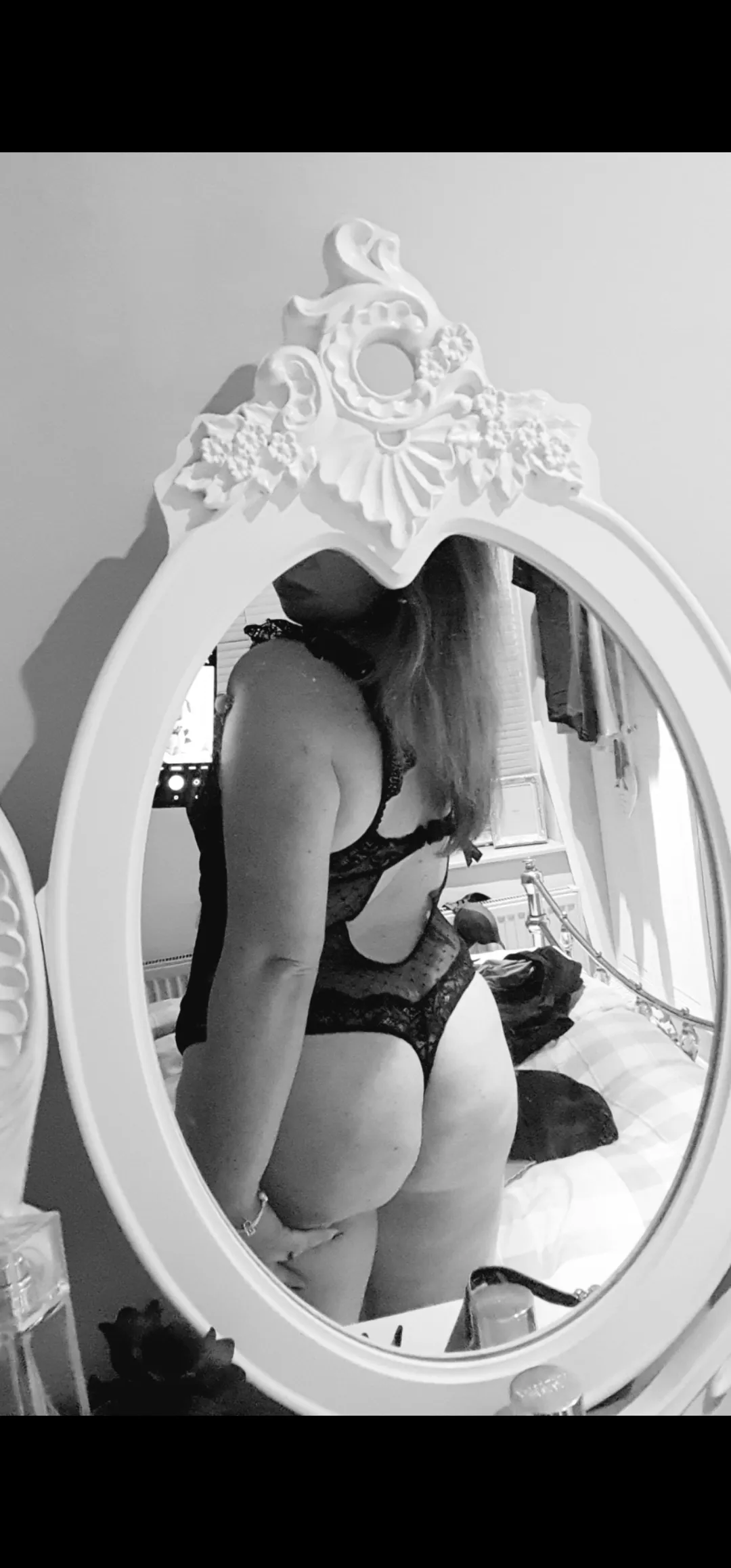 Live sex webcam photo for Honeybum88 #7286847