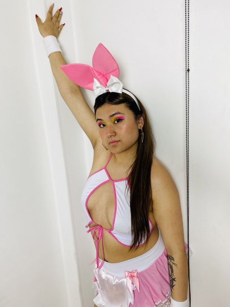 Live sex webcam photo for MiaHarveyy #5869446