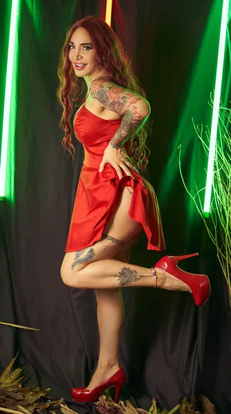 Live sex webcam photo for LaylaWatson #6139333