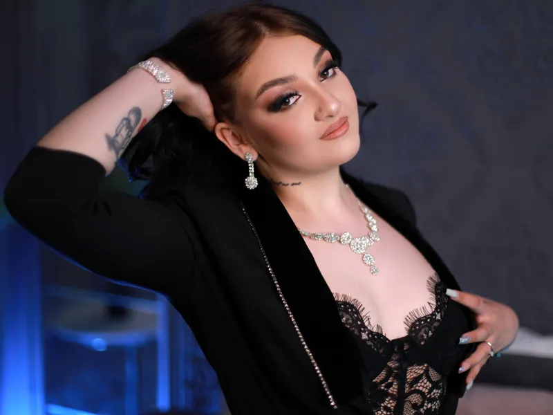 Live sex webcam photo for EmmaHikcs #5436201