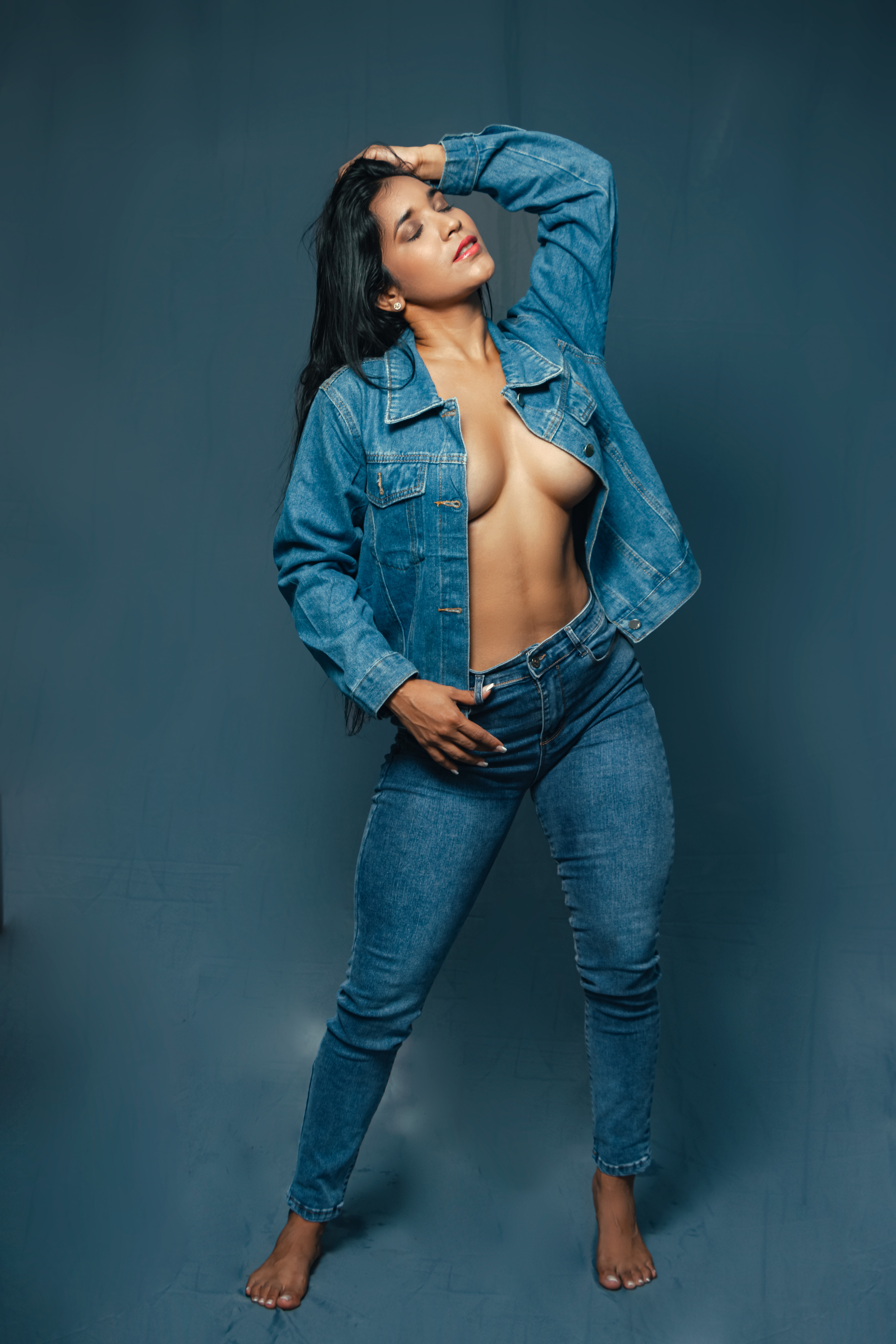 Live sex webcam photo for NaishaRoussel #7410254