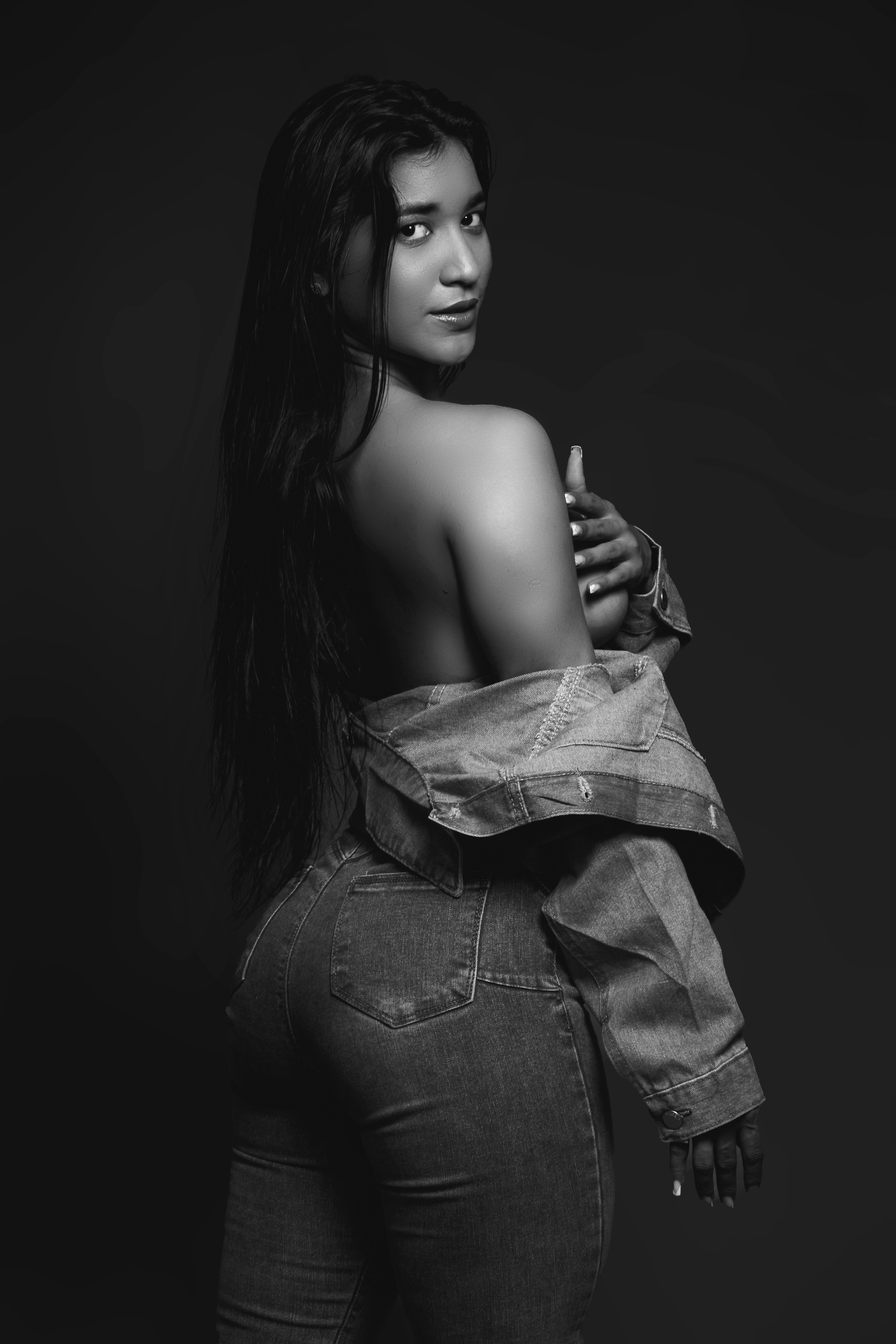 Live sex webcam photo for NaishaRoussel #7410257