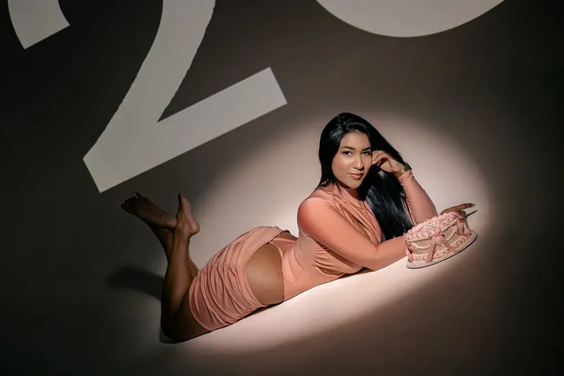 Live sex webcam photo for NaishaRoussel #7410330