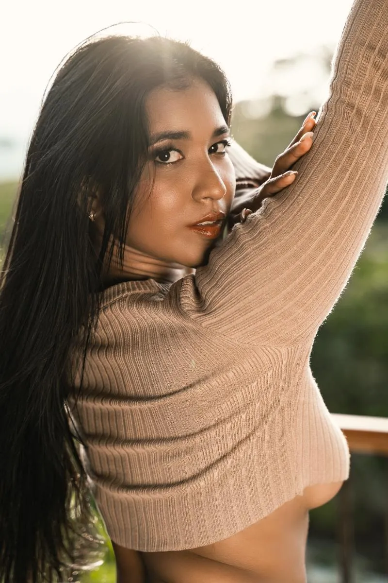 Live sex webcam photo for NaishaRoussel #7410319