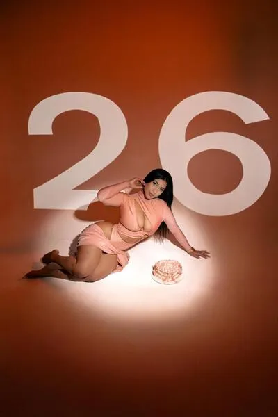 Live sex webcam photo for NaishaRoussel #7410328