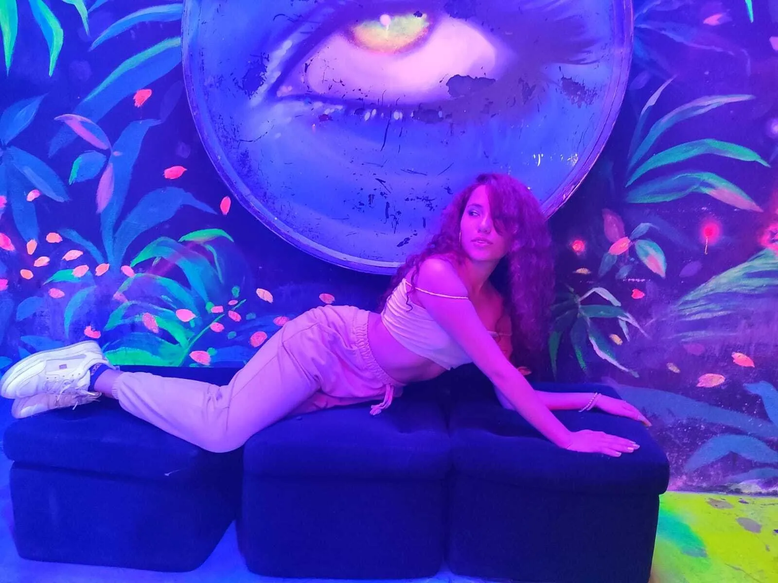 Live sex webcam photo for PrincesssKitty #7461700