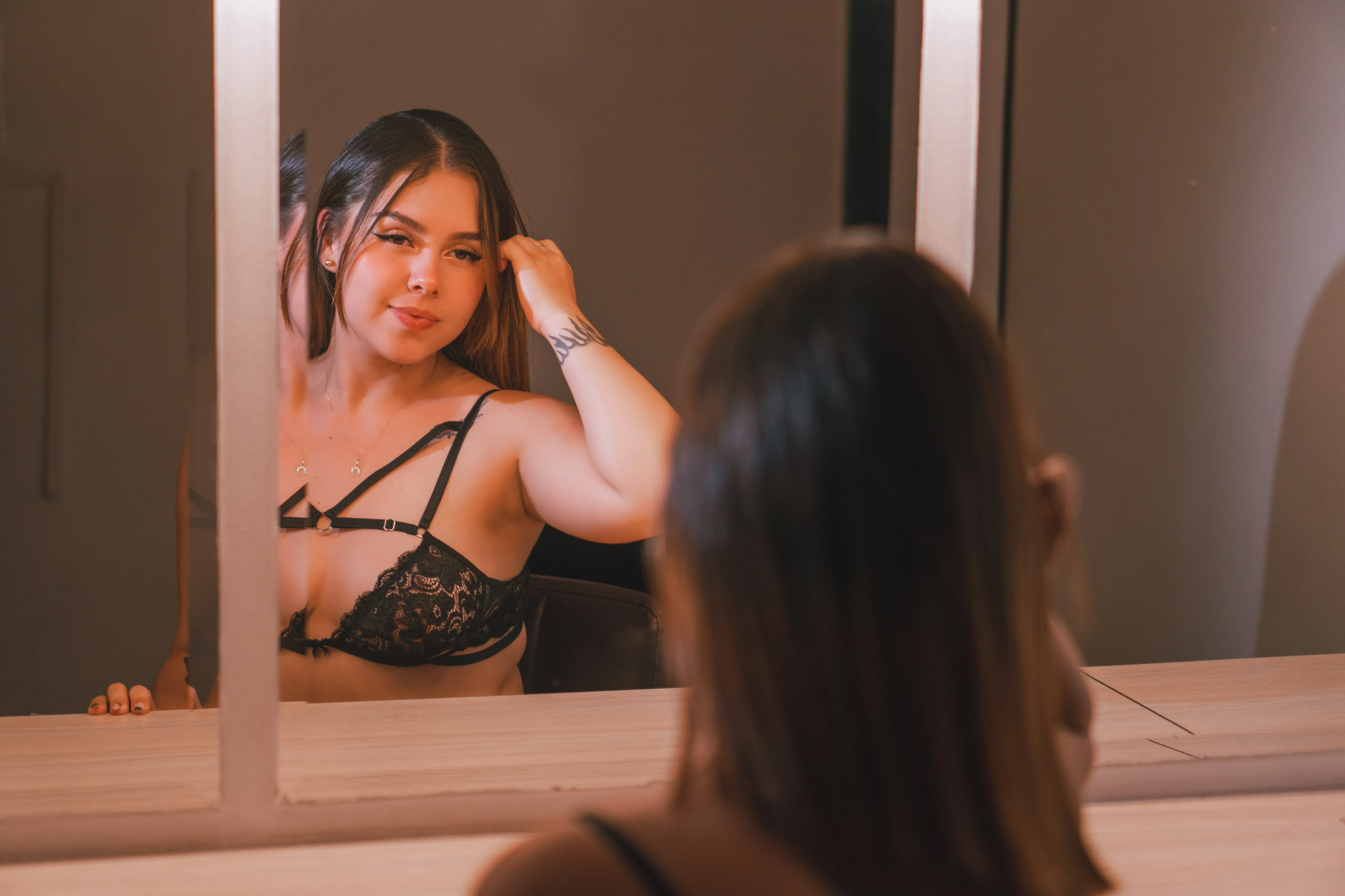 Live sex webcam photo for AriianaBaker #7872406