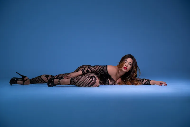 Live sex webcam photo for MartinaCastillox #5379533