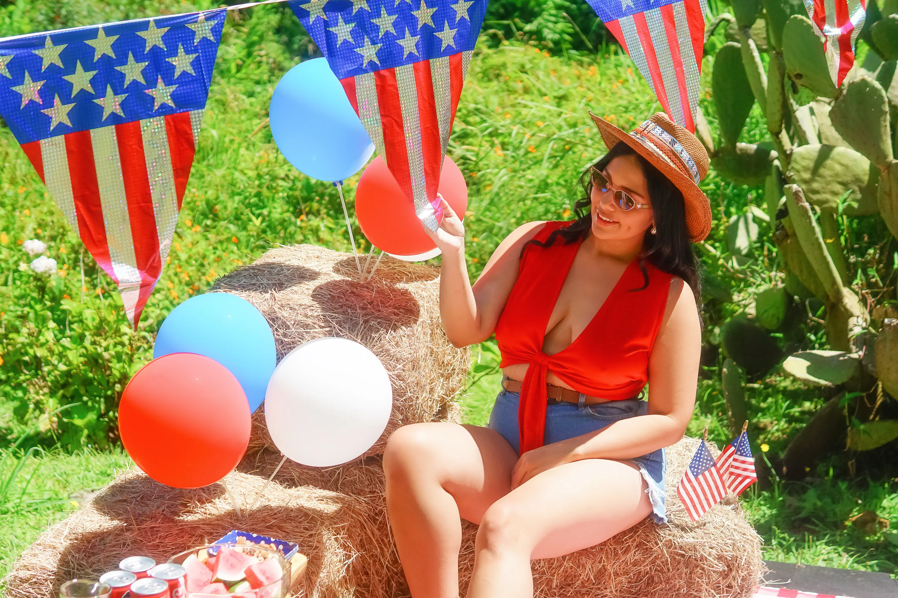 Live sex webcam photo for EmmilyKhan #7429045