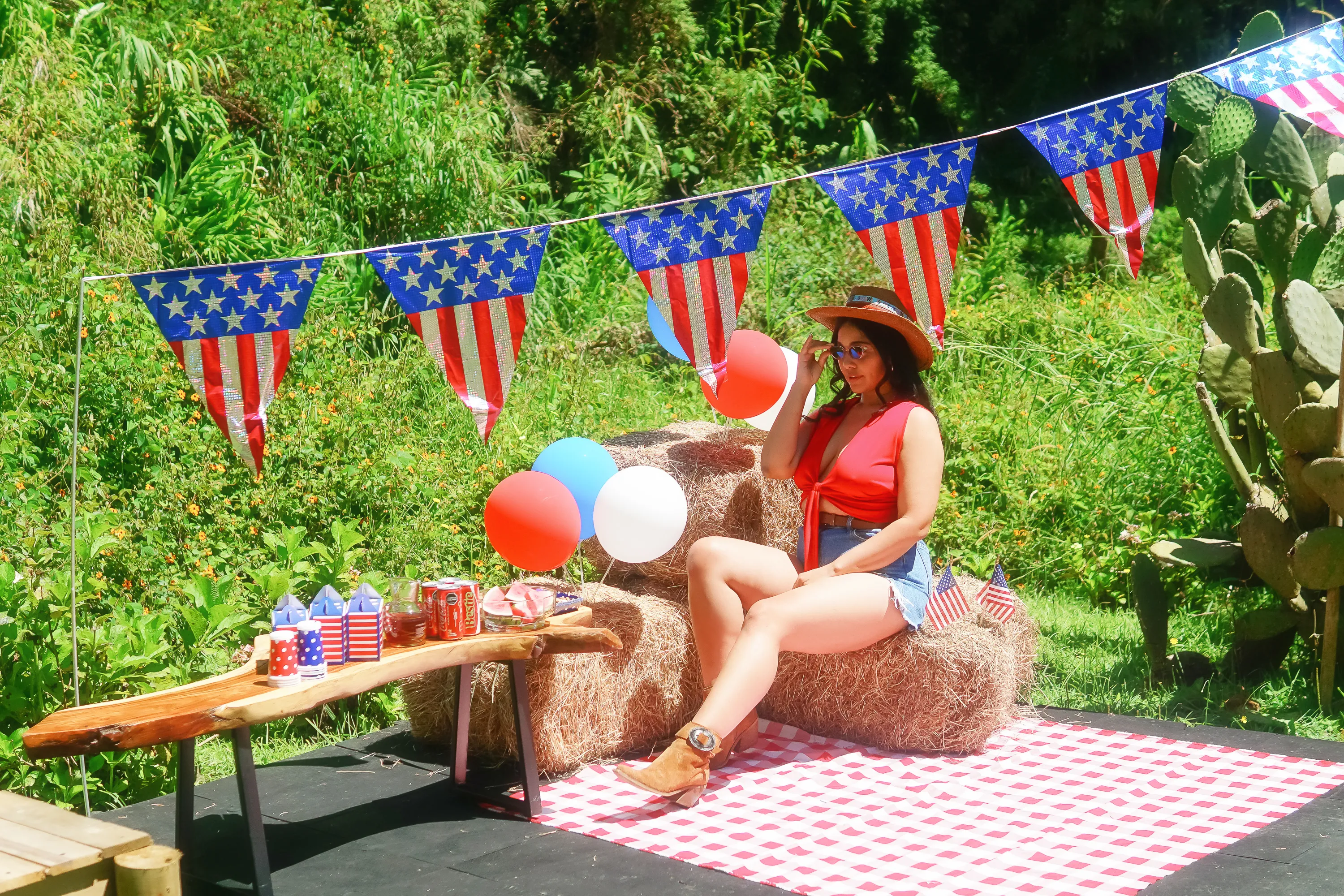 Live sex webcam photo for EmmilyKhan #7429048