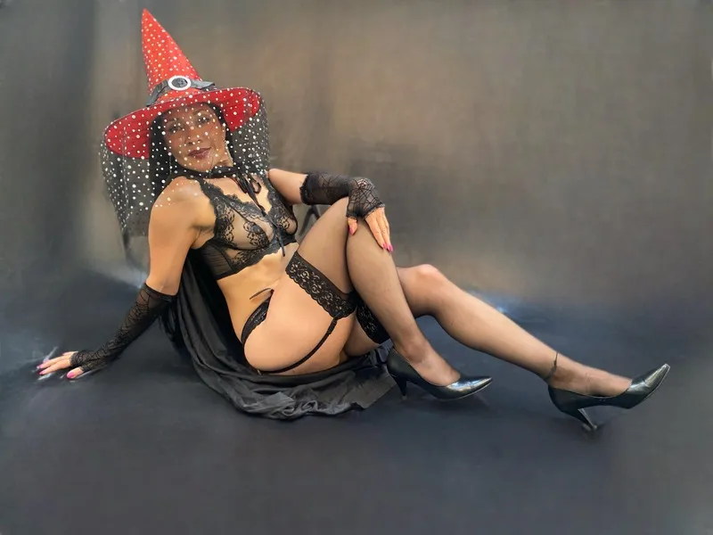 Live sex webcam photo for KathrynClaudel #6225904