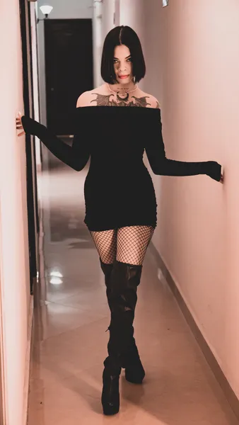 Live sex webcam photo for IamVivi #5329187