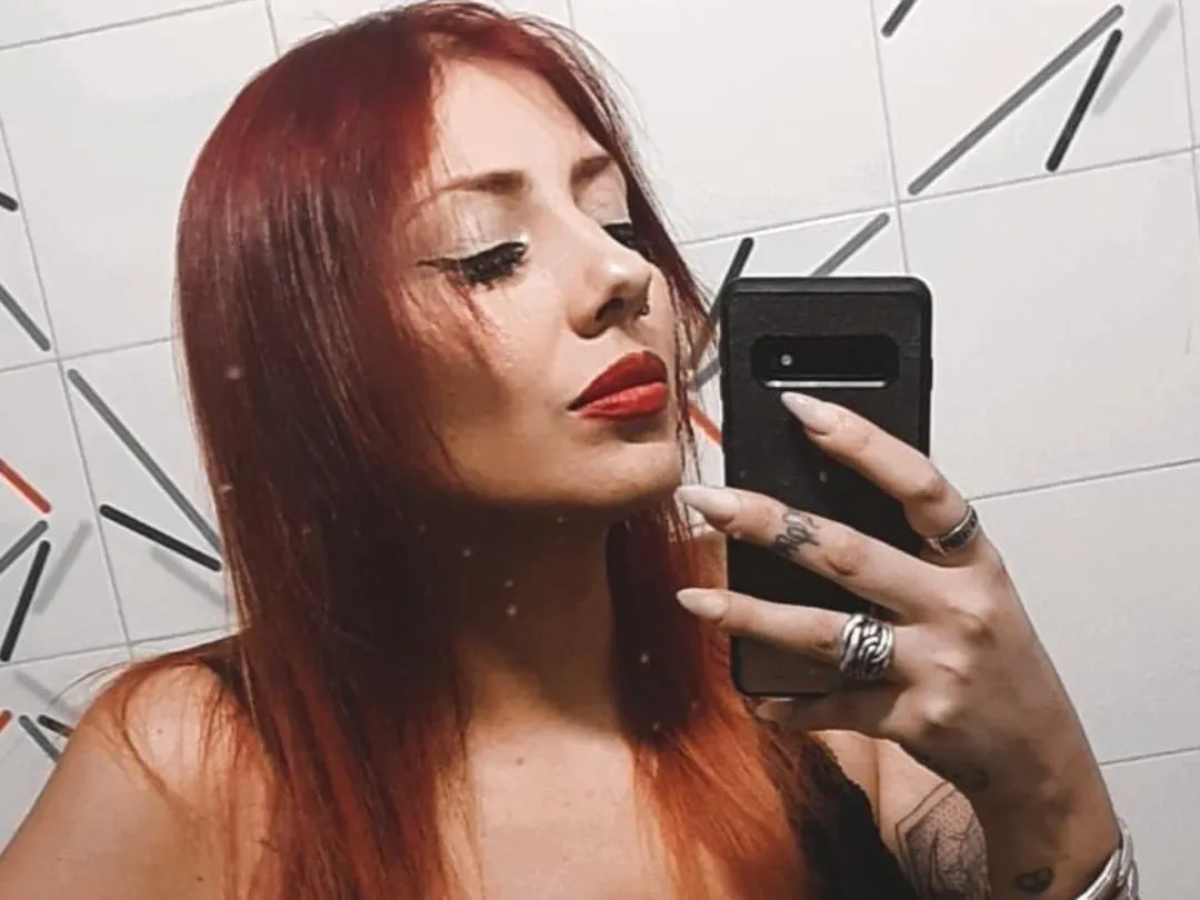 Live sex webcam photo for Lalylovesx #5342171