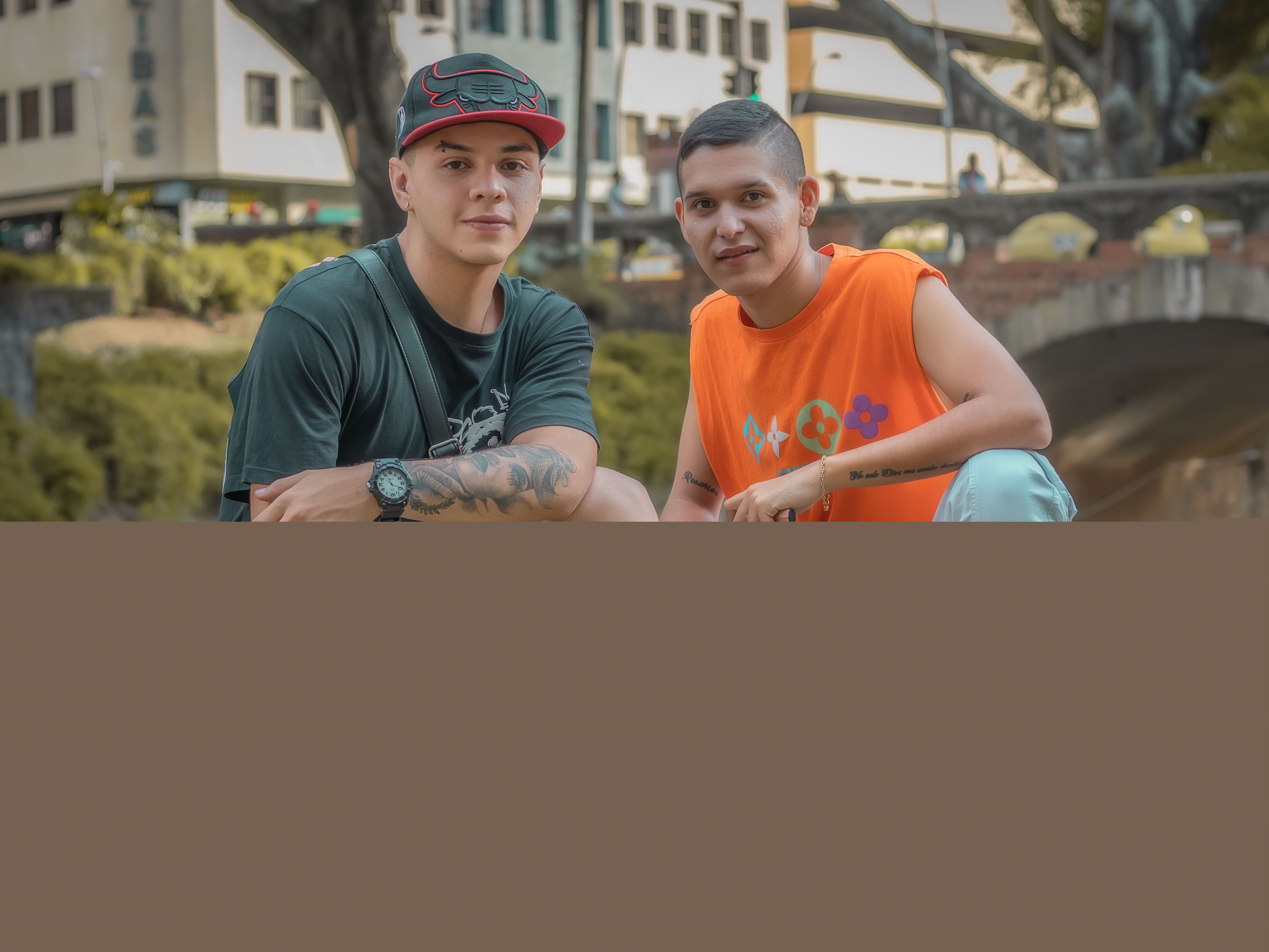 Live sex webcam photo for NoahandTeo #5652417