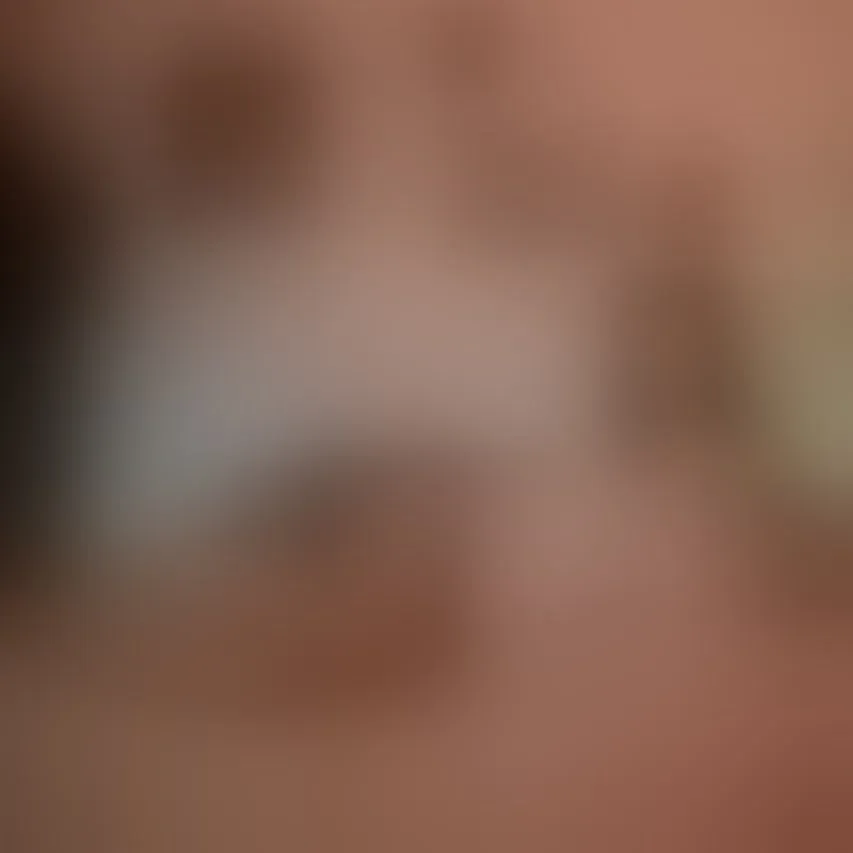 Live sex webcam photo for LucyGarciia #8415293