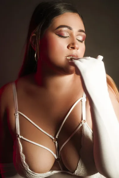 Live sex webcam photo for SalomeAdamss #6312990