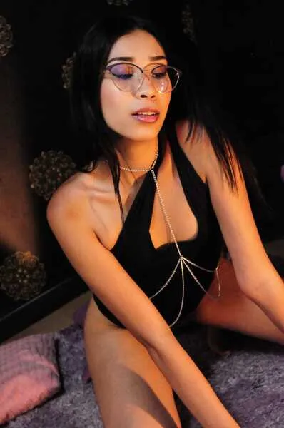 Live sex webcam photo for AprillSum #5370304