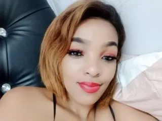 Live sex webcam photo for CandyMandyx #6456293